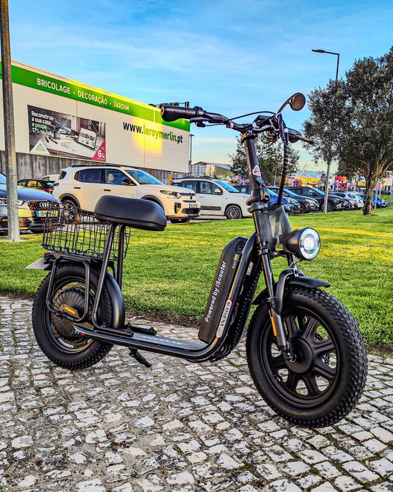 iScooter F7 Elétrica – Potência, Conforto e Autonomia