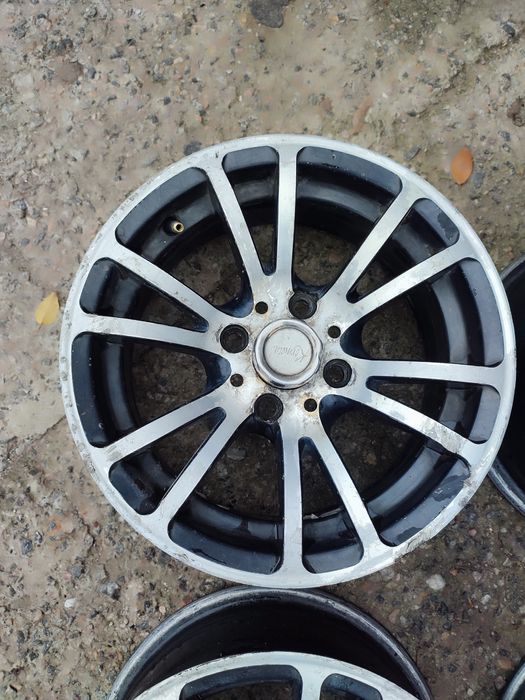 Продам легко сплавні диски 13