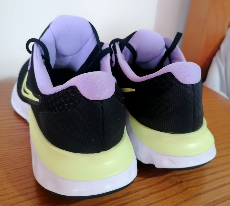 Sapatilhas NIKE Renew Run 38.5 (Como NOVAS)