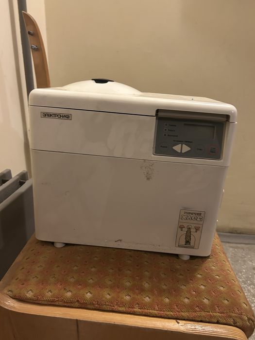 Хлібопечка Електроніка