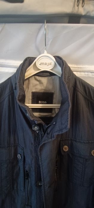Parka Hugo boss em bom estado 20€