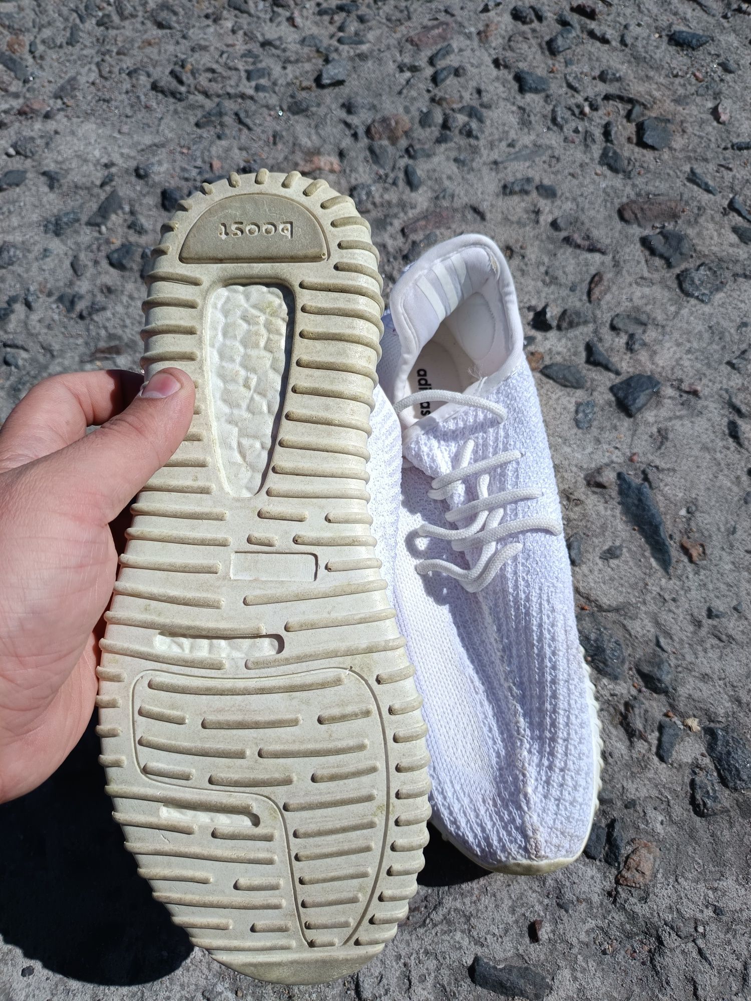 Кросівки Adidas Yeezy 350