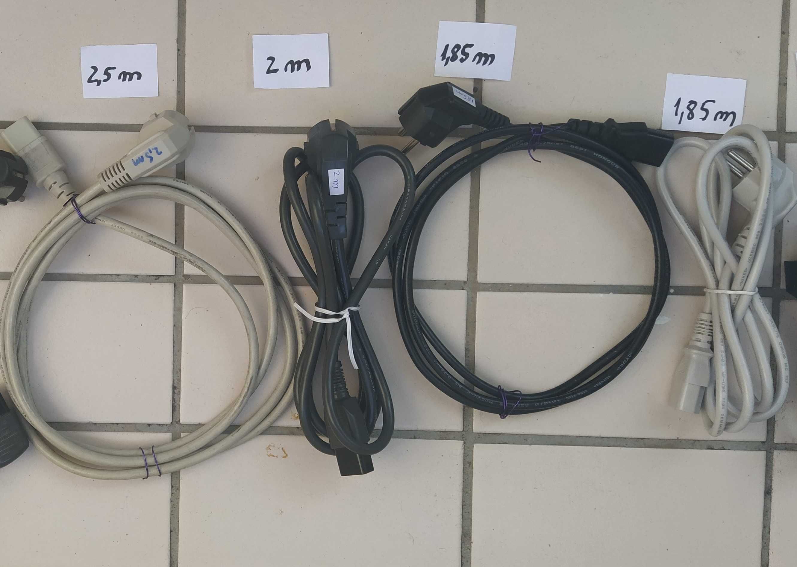 Cabos eletricos - computador (macho – IEC c13)