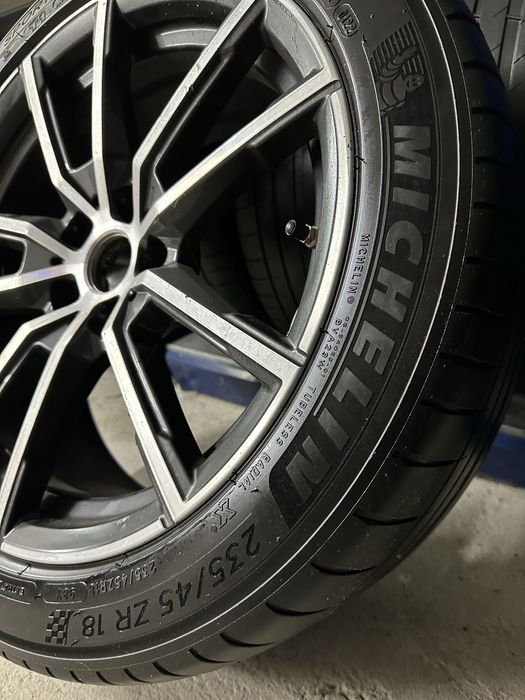Michelin Pilot Sport 4 235/45r18 Склад Шин Умань