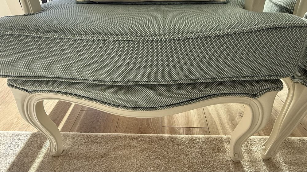 Cadeirões KA International  como novos