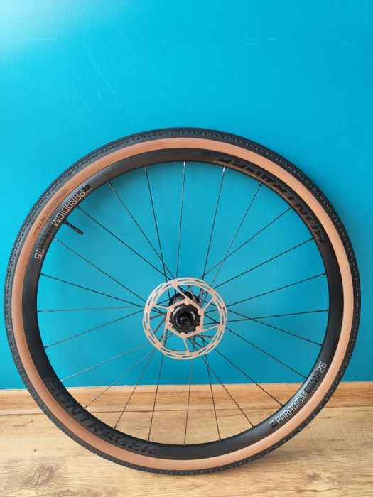 NOWE Koła 28 cali szosowo / gravelowe  Bontrager Paradigm Comp 25