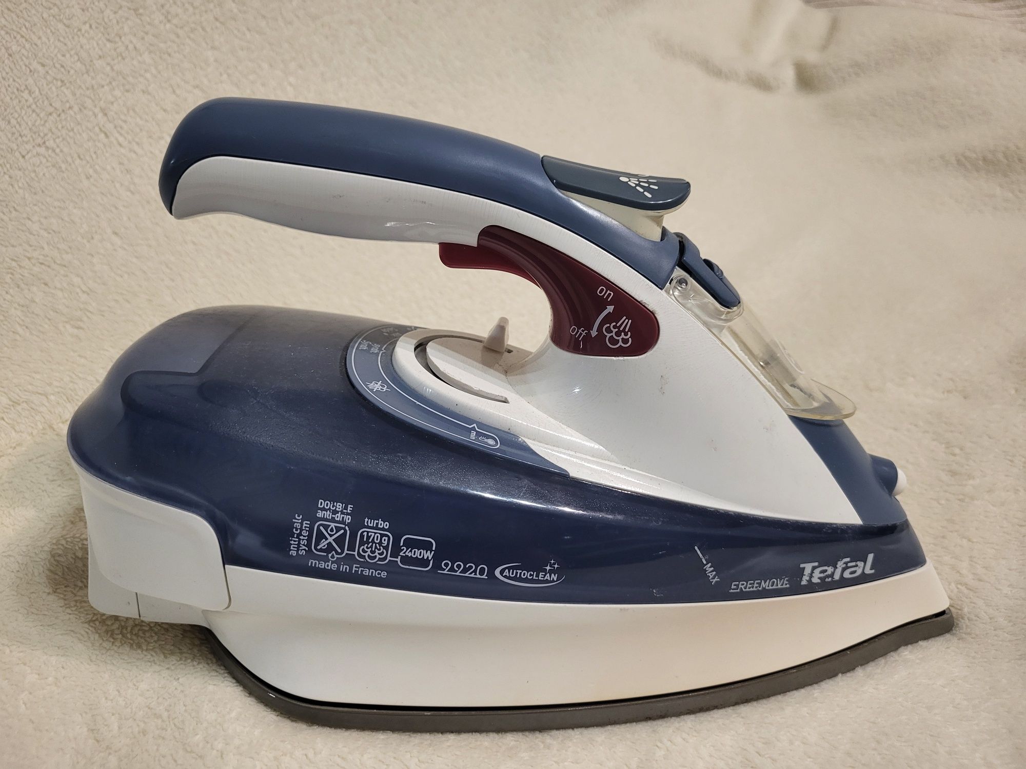 Żelazko Tefal 9920 bezprzewodowe