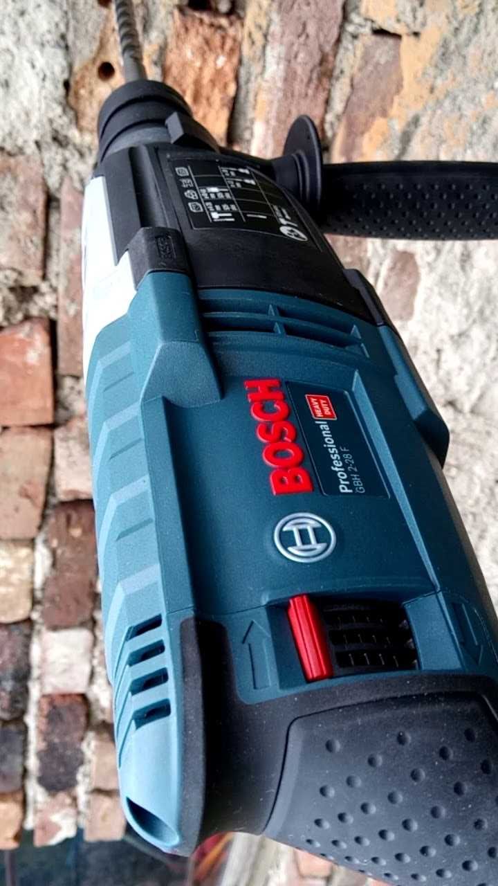 Найпотужніший з лінійці перфоратор-дриль BOSCH GBH 2-28F