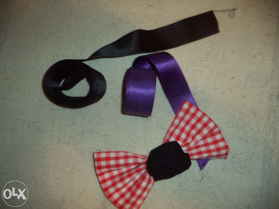 Conjunto de lacinho e fitas de cetim para costura
