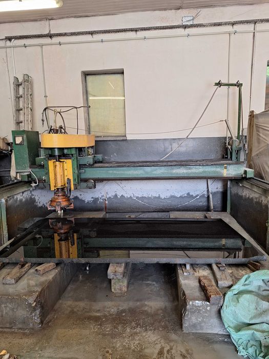 Automat polerski do kamienia granitu