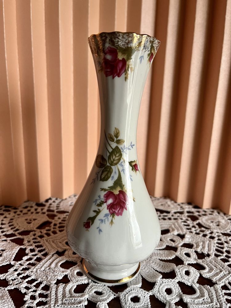 Porcelanowy wazon 2 szt. Chodzież Iwona biały róże