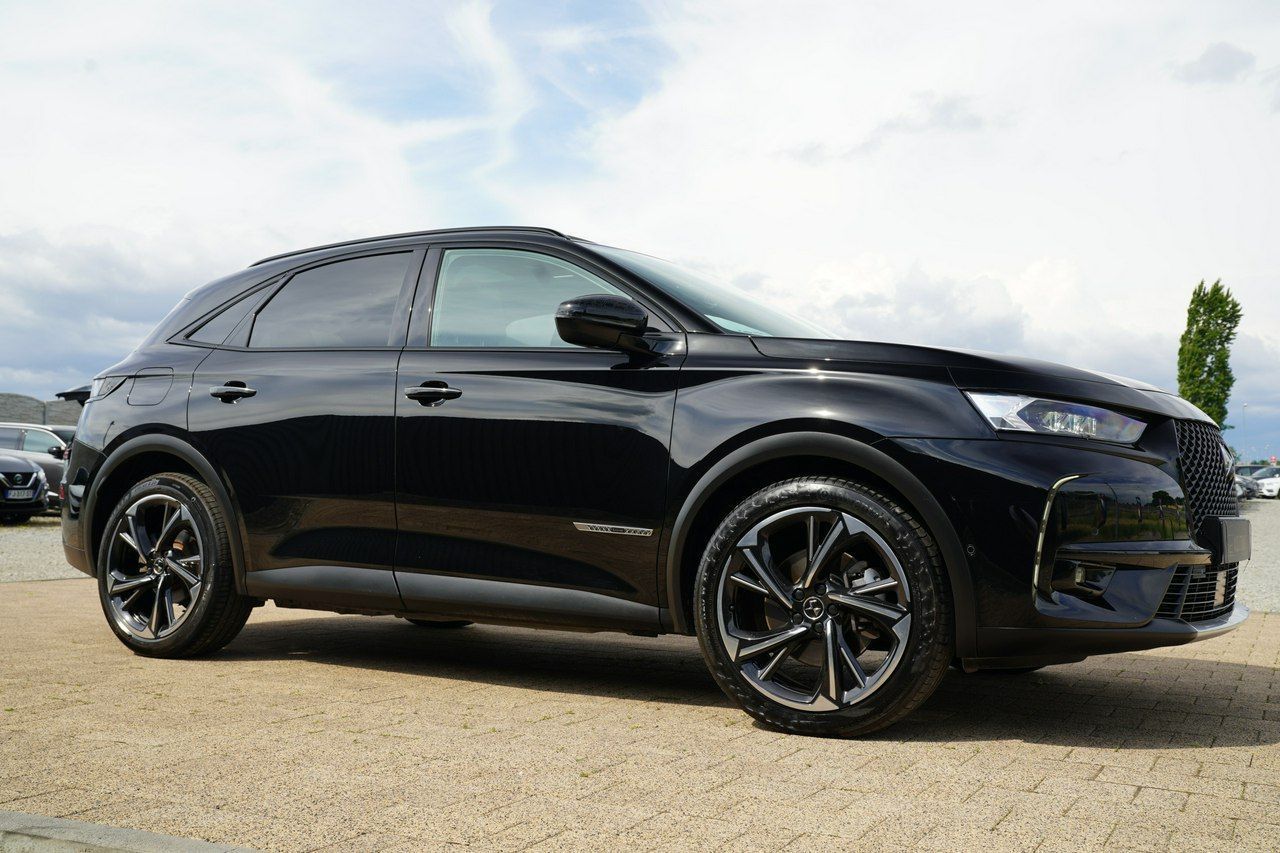DS Automobiles DS 7 Crossback LOUVRE masaze FUL LED skóra EL.KLAPA ACC 4X4 wentylacja PANORAMA
