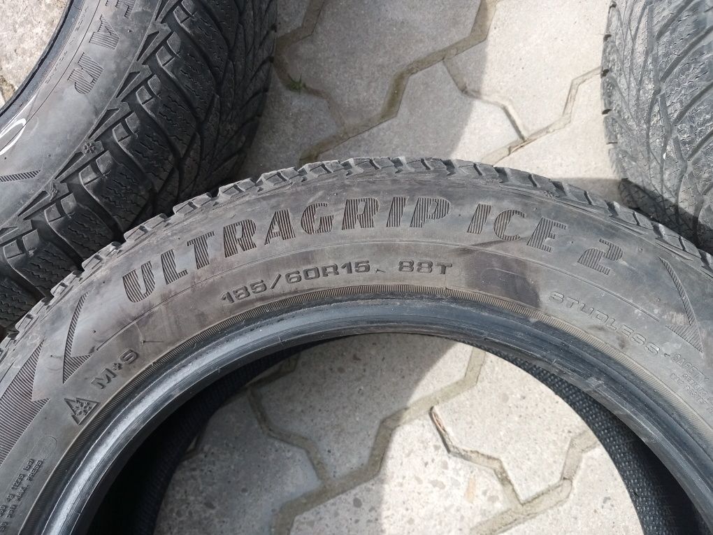 Зимові шини Goodyear UltraGrip Ice 2 185 60 R15 88T зимние шины