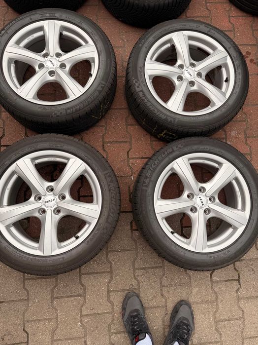 Koła zimowe Mercedes E  W211 W212 VW Passat B6 B7 + 225/50R17 Michelin