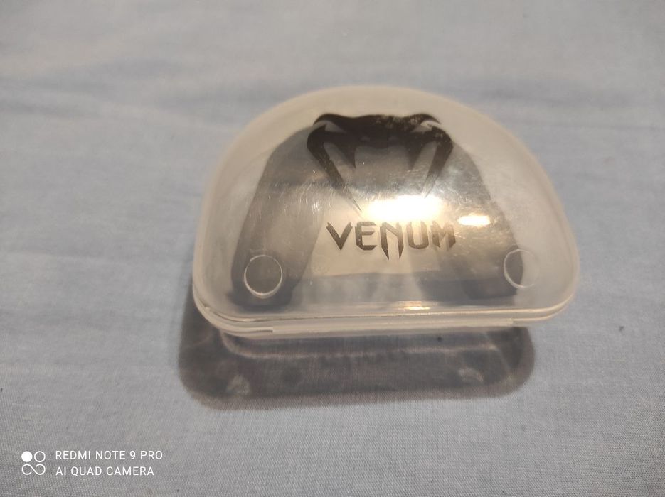 Екепіровка для єдиноборств