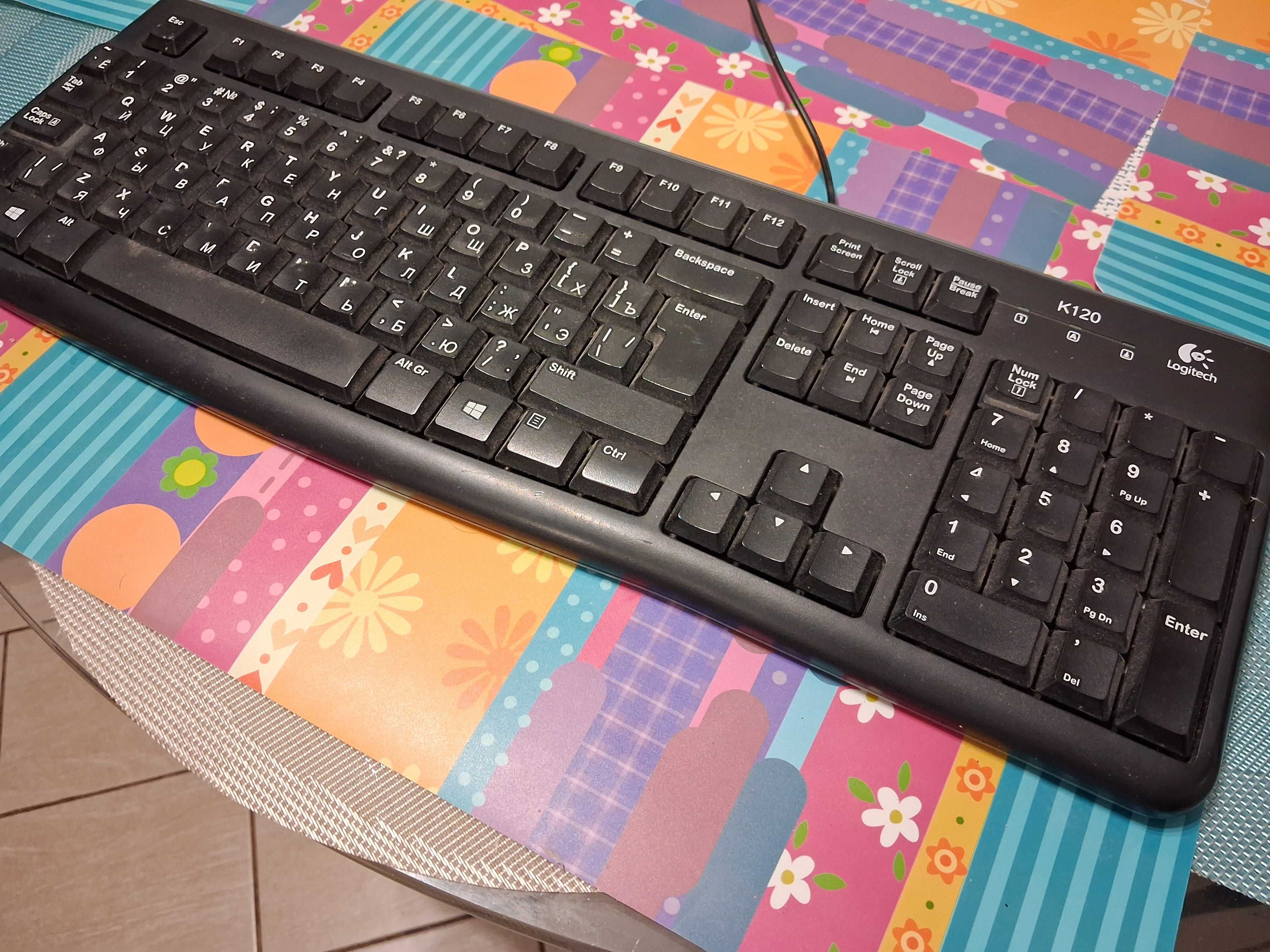 Клавіатура Logitech Keyboard K120 USB,+ Нова сумка - для ноутбука.