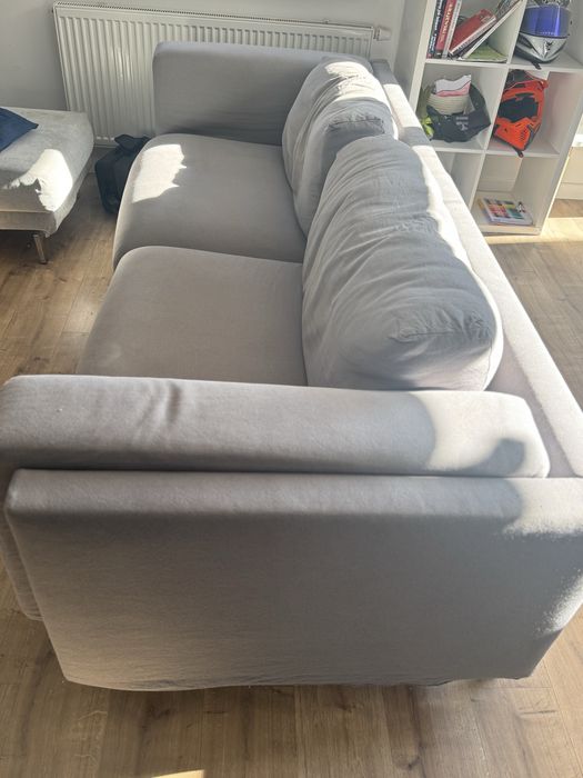 Ikea Sofa nierozkladana plus pufa