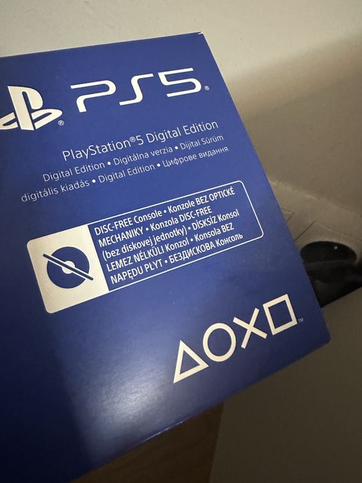 Playstation 5 (ps5)- nowa nie uzywana, zapakowana oryginalnie