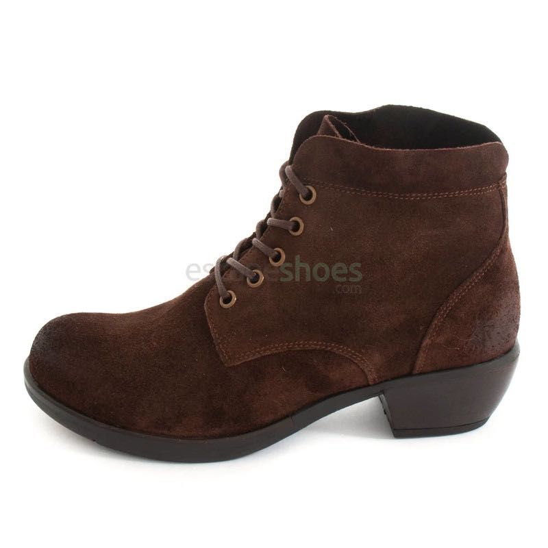 Botins Fly com atacadores