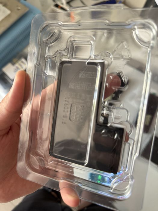 Оригинальная батарея iphone 15 pro max акб батарейка ориг