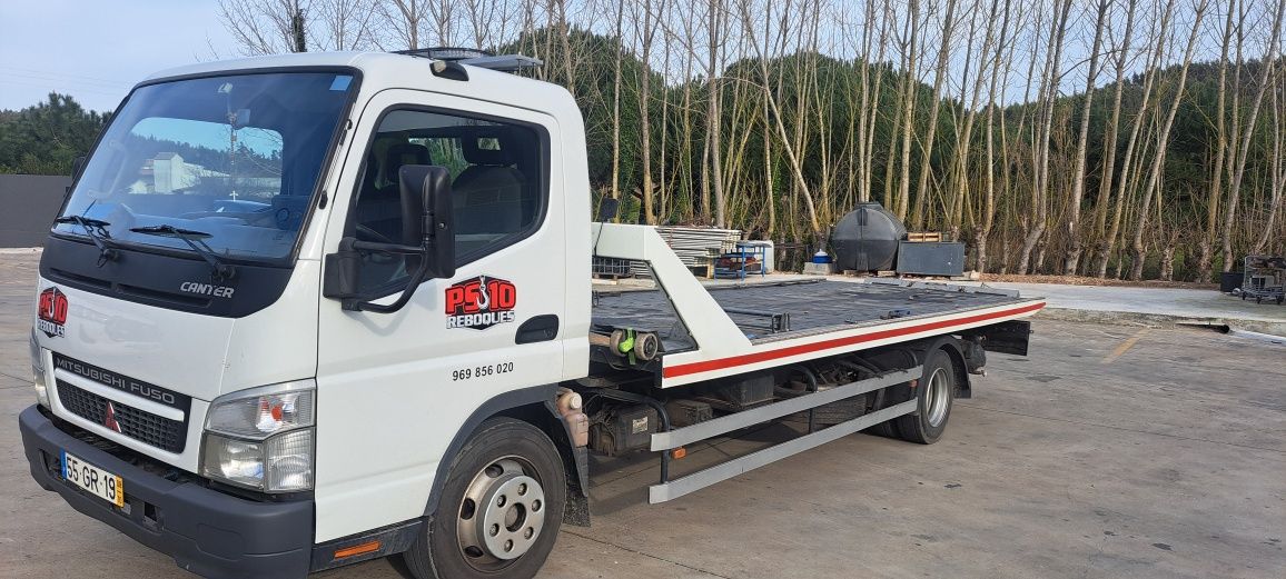 Mitsubishi canter pronto socorro