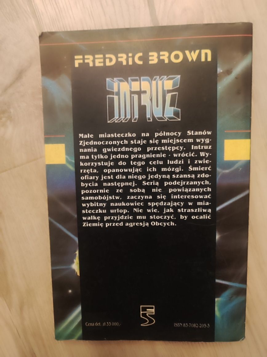 Intruz Fredric Brown