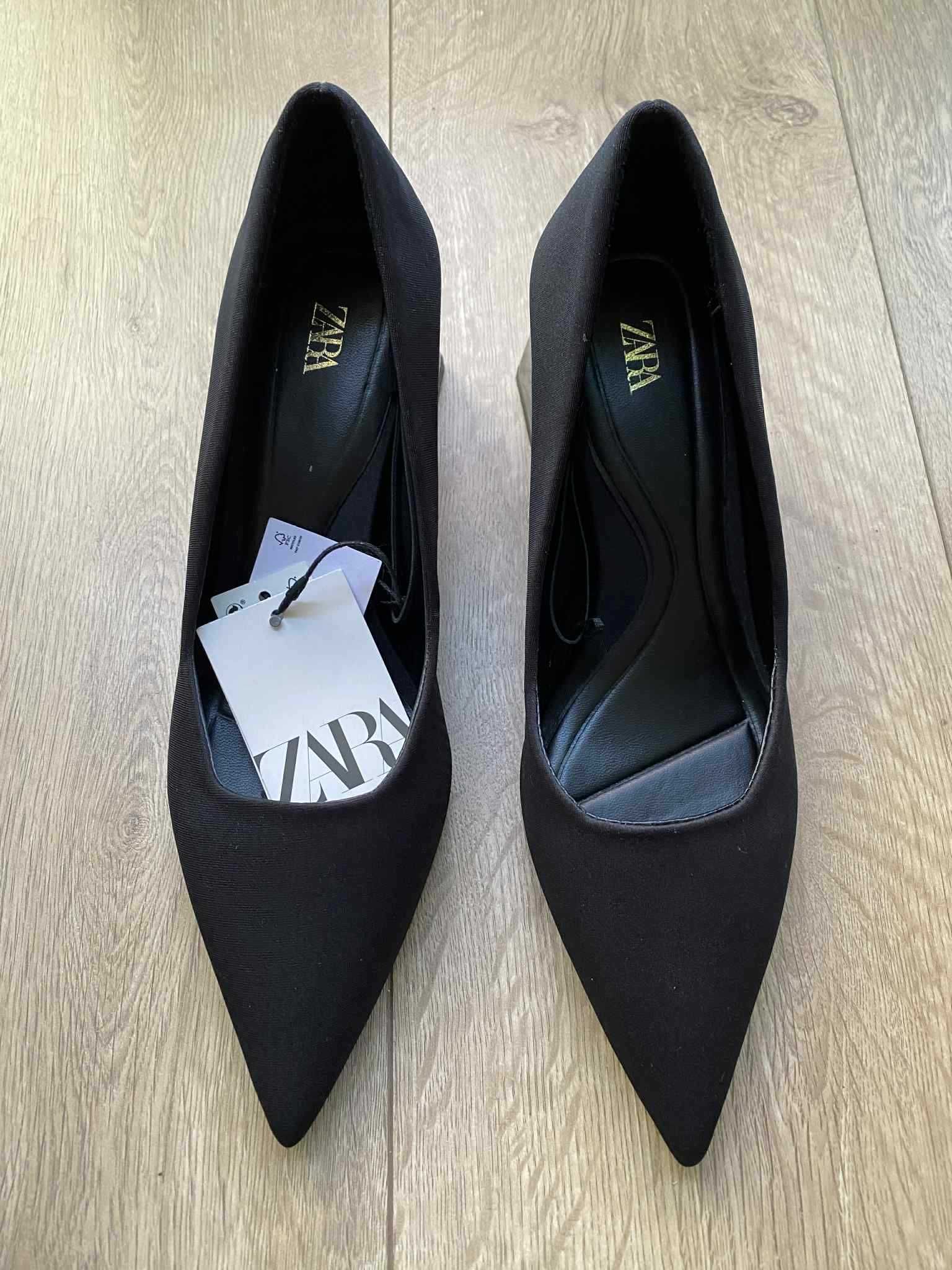 Zara czarne czółenka na słupku - model 2227/910/040, rozmiar 37