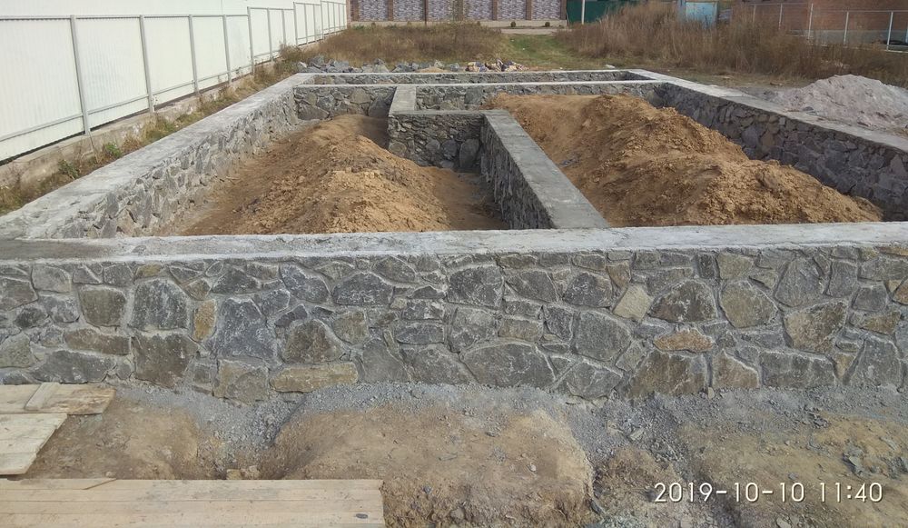 Будуємо забори з камня, каменя,фундамент,погріб.Кладка бута та цегли.