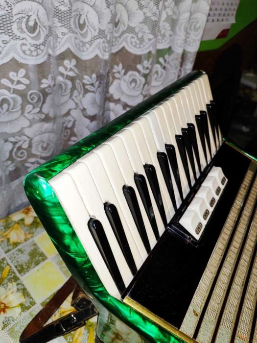Akordeon Weltmeister 80