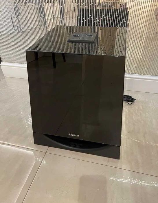 Subwoofer Yamaha NS-SW700