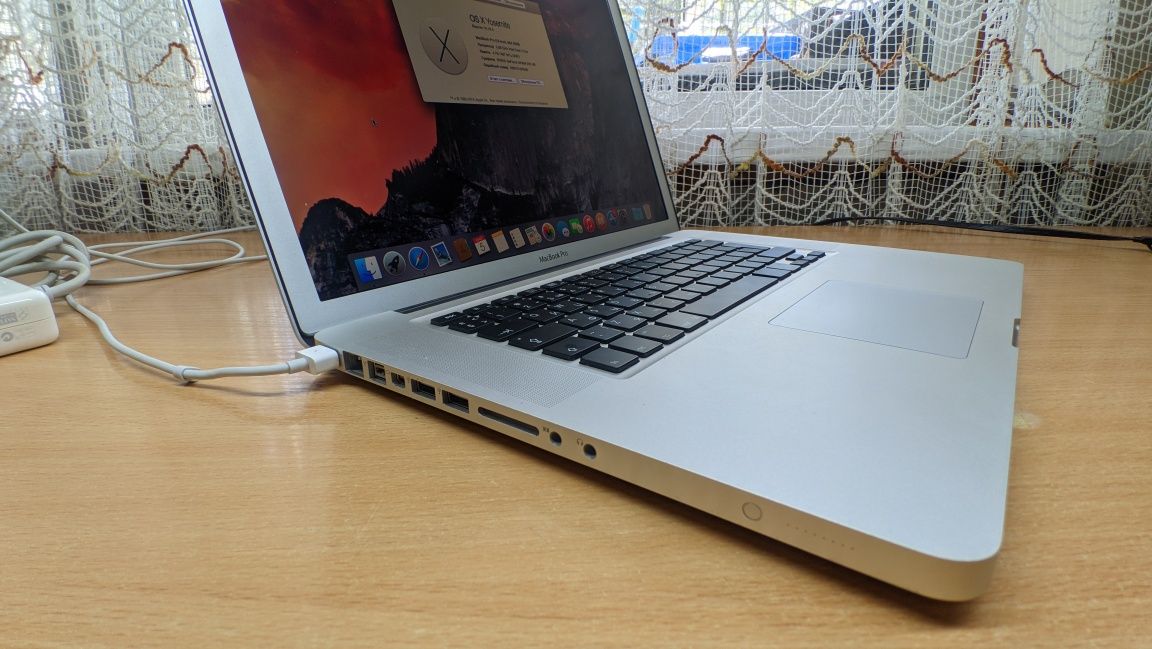 MacBook Pro 5.3 4Gb, 750 Gb. Hdd, model. A1286