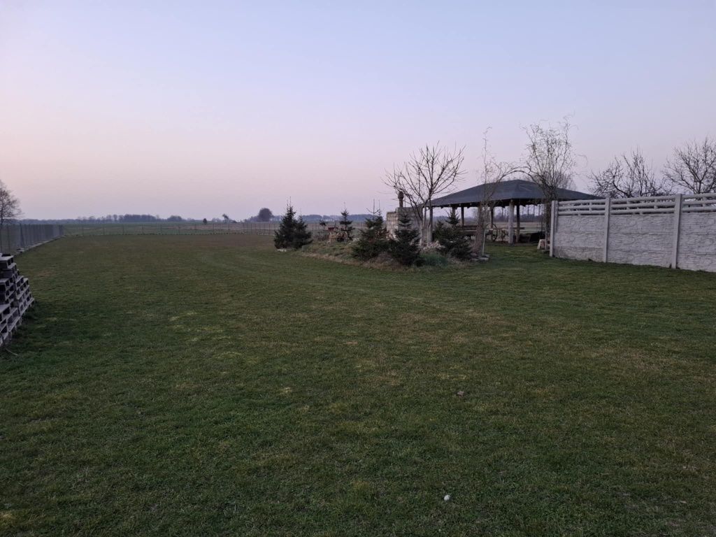 Ładny domek wolnostojący