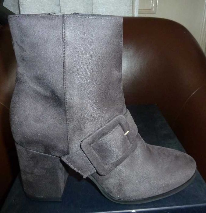 Botas novas cinzentas Emozioni 37