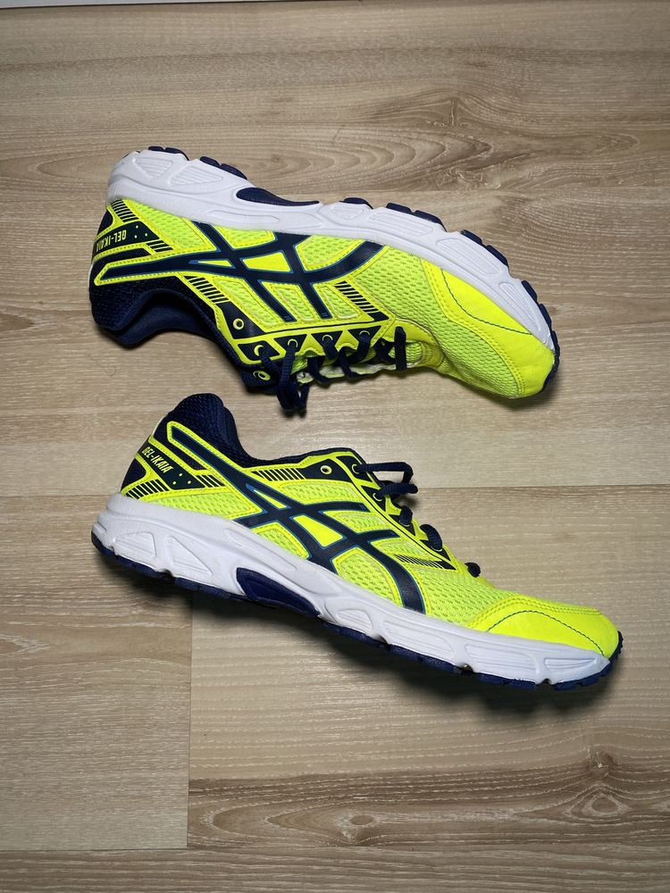 Asics Gel-Ikaia Buty do Biegania r. 39.5