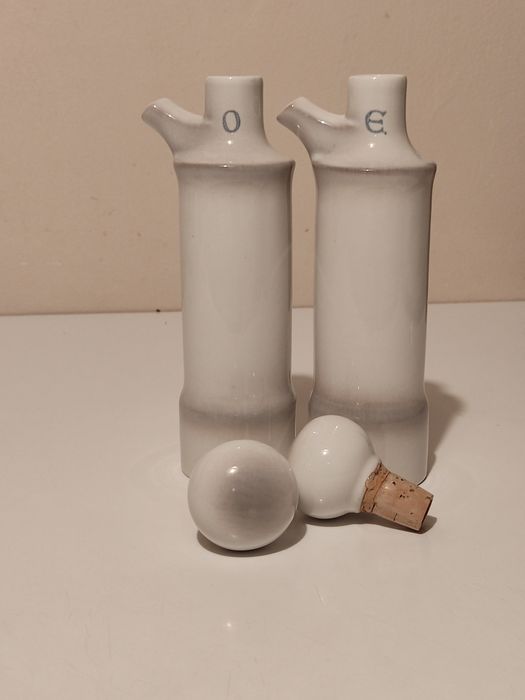 Goebel dozowniki - butelki  Essig und Öl