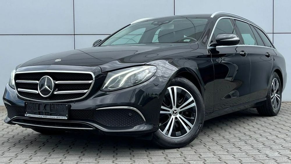 Mercedes-Benz Klasa E 4 Matic / Automat / Led / Parktronic / Kamera / Navi / Virtual / FV23%