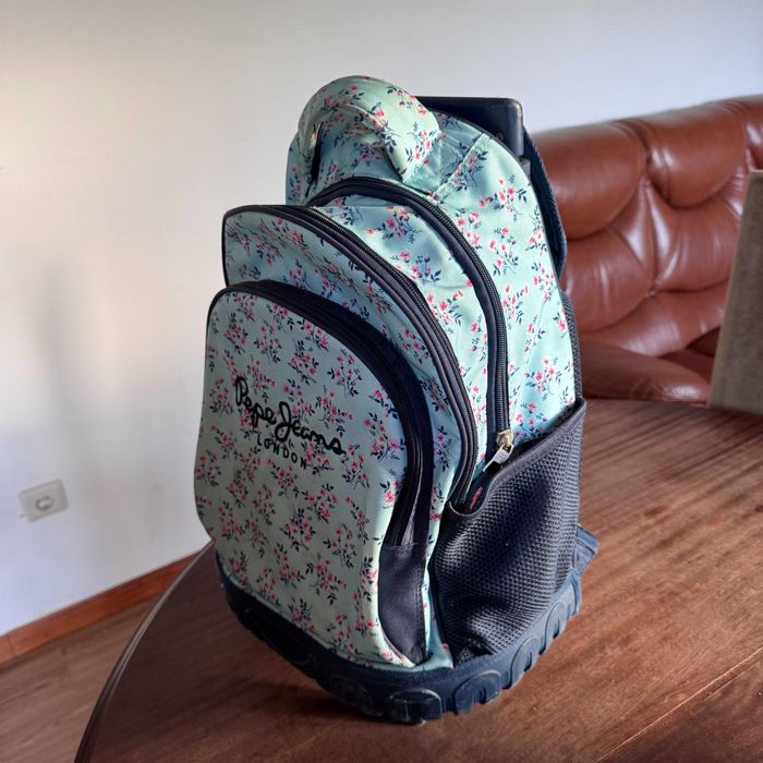 Mochila Azul com Rodas