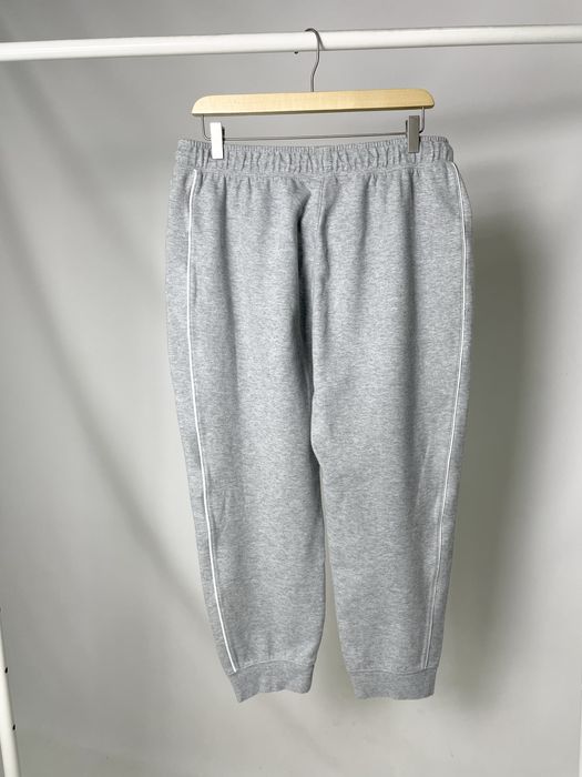 Nike розмір M ОРИГІНАЛЬНІ спортивні штани