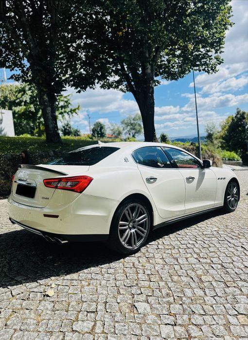 MASERATI Ghibli 3.0 V6 275CV