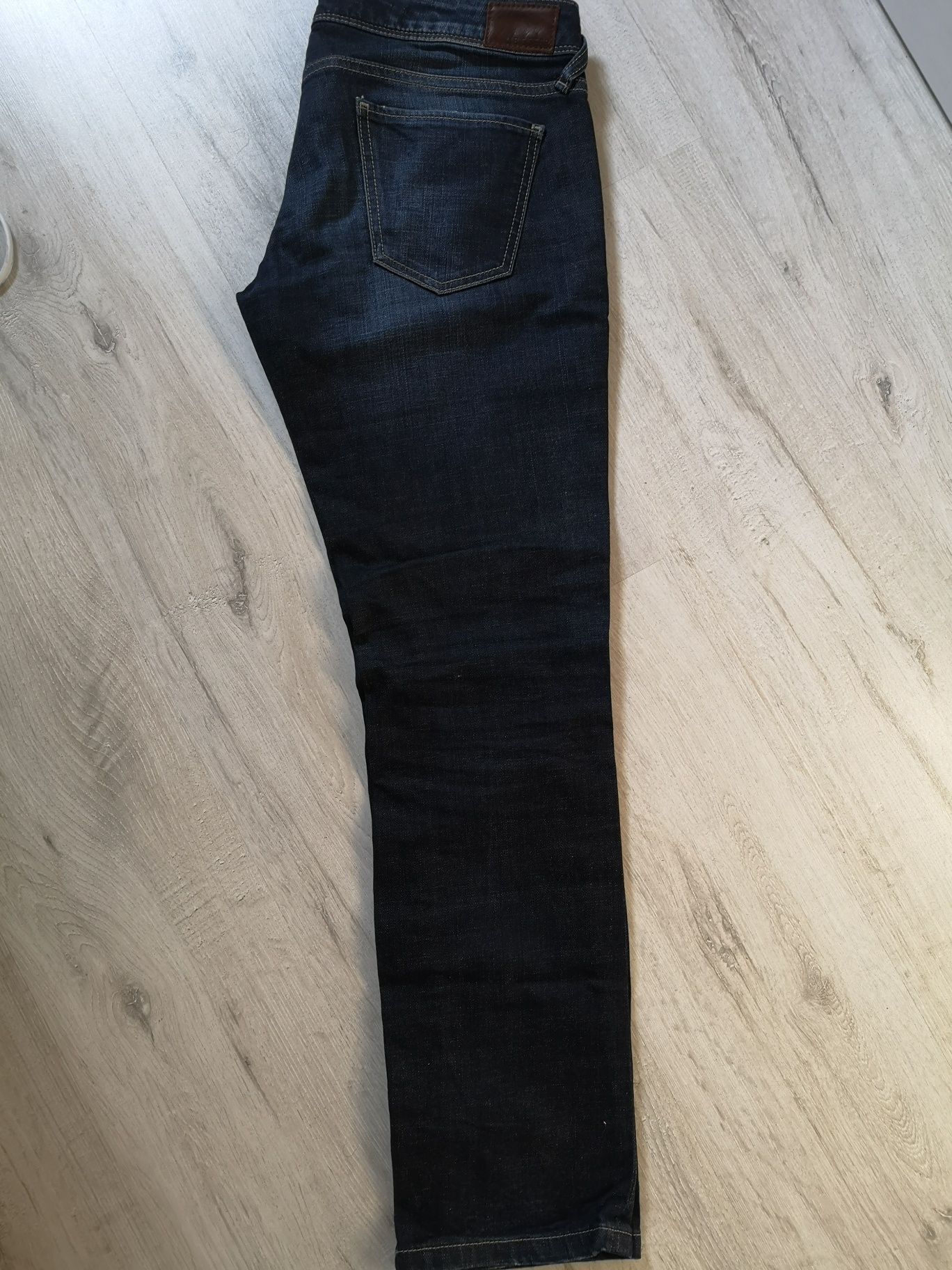 Paka jeansów Lee, Wrangler, C&A, Reserved, wysyłka w cenie