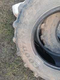 Opony 420/70/24  goodyear