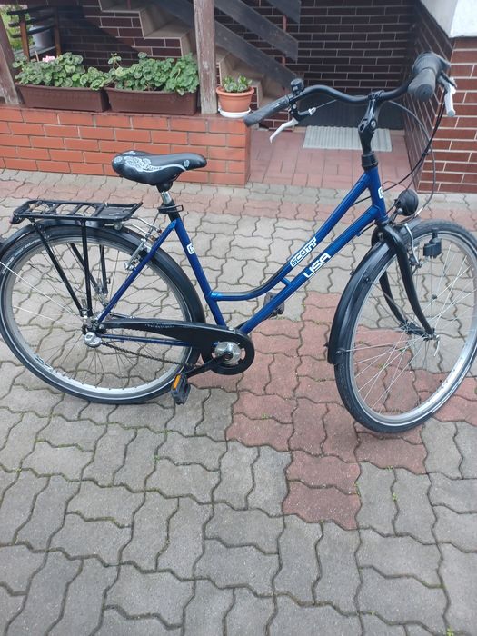 Skot damka  koła 28