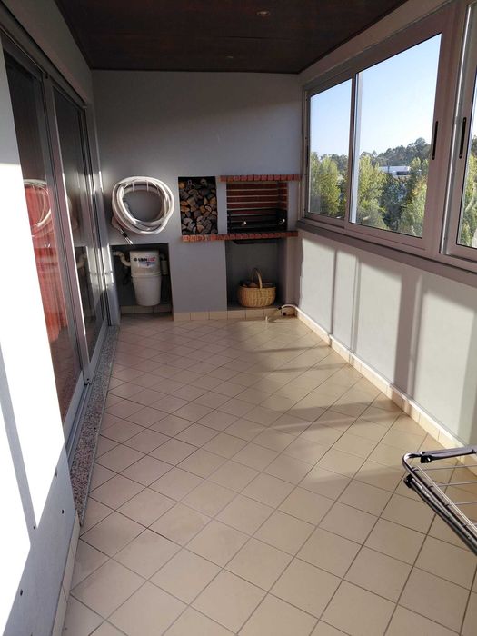 Arrenda-se apartamento T3 4730 Vila Verde