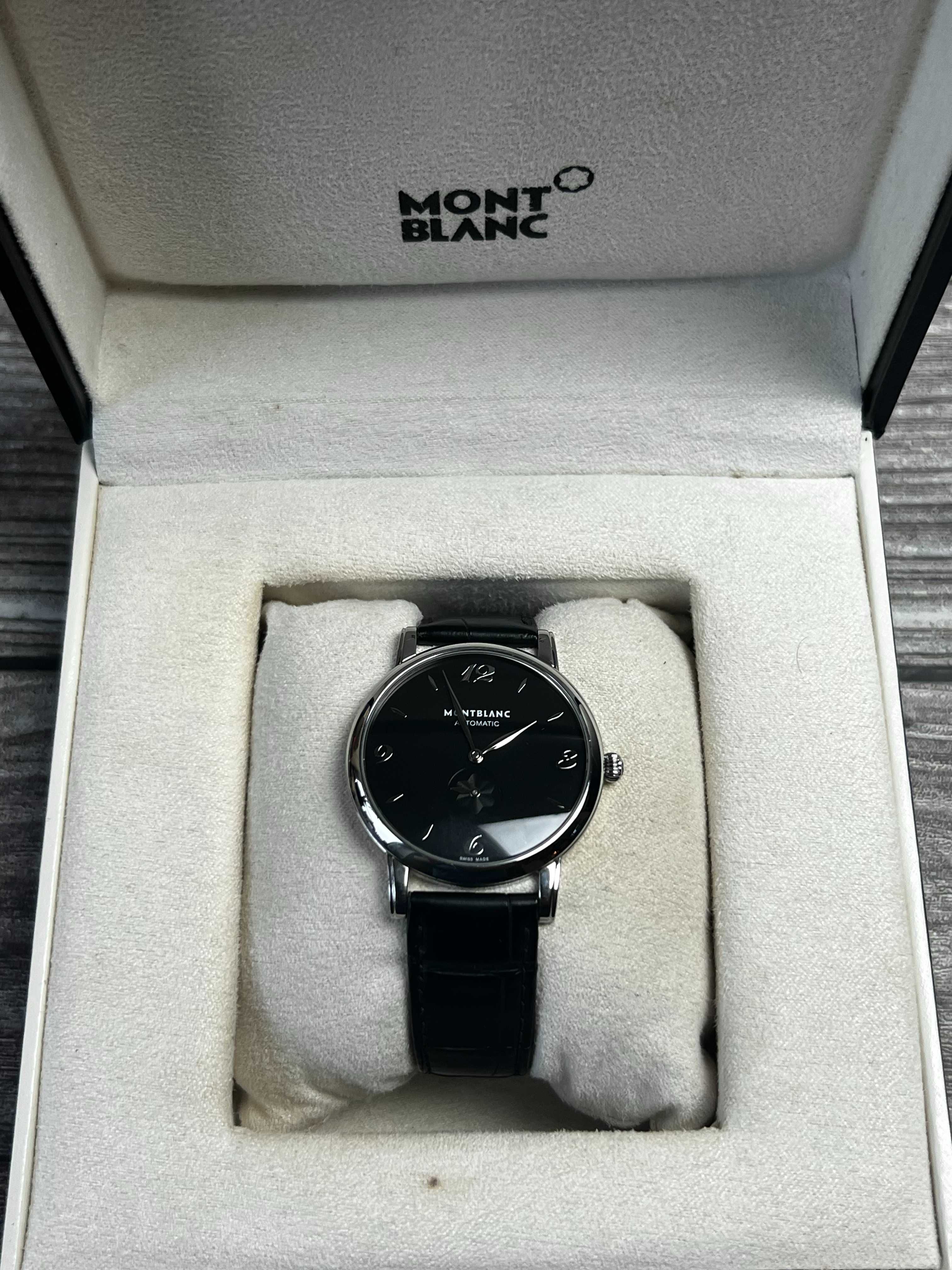Zegarek Montblanc Star Classique -  piękny garniturowiec