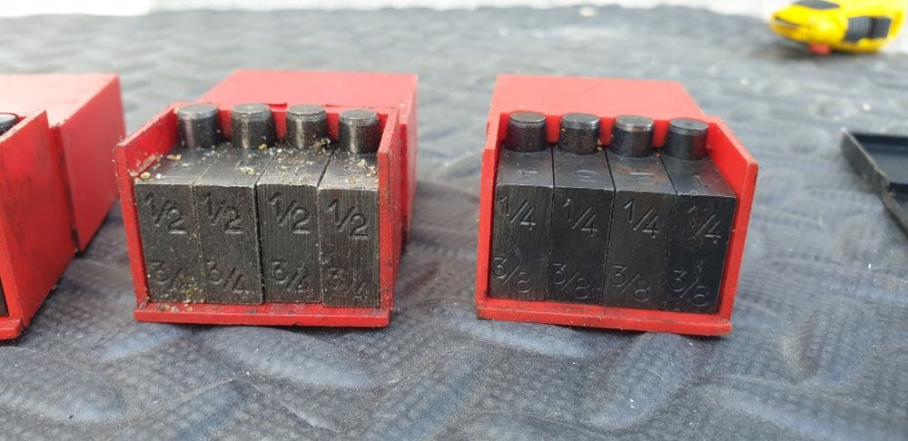 Maquina roscas/ 6 conjuntos de pentes