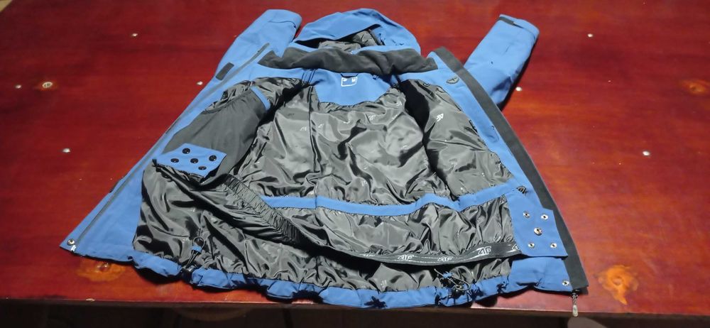 Kurtka narciarska 4F M ( S ?) damska zimowa membrana 10000