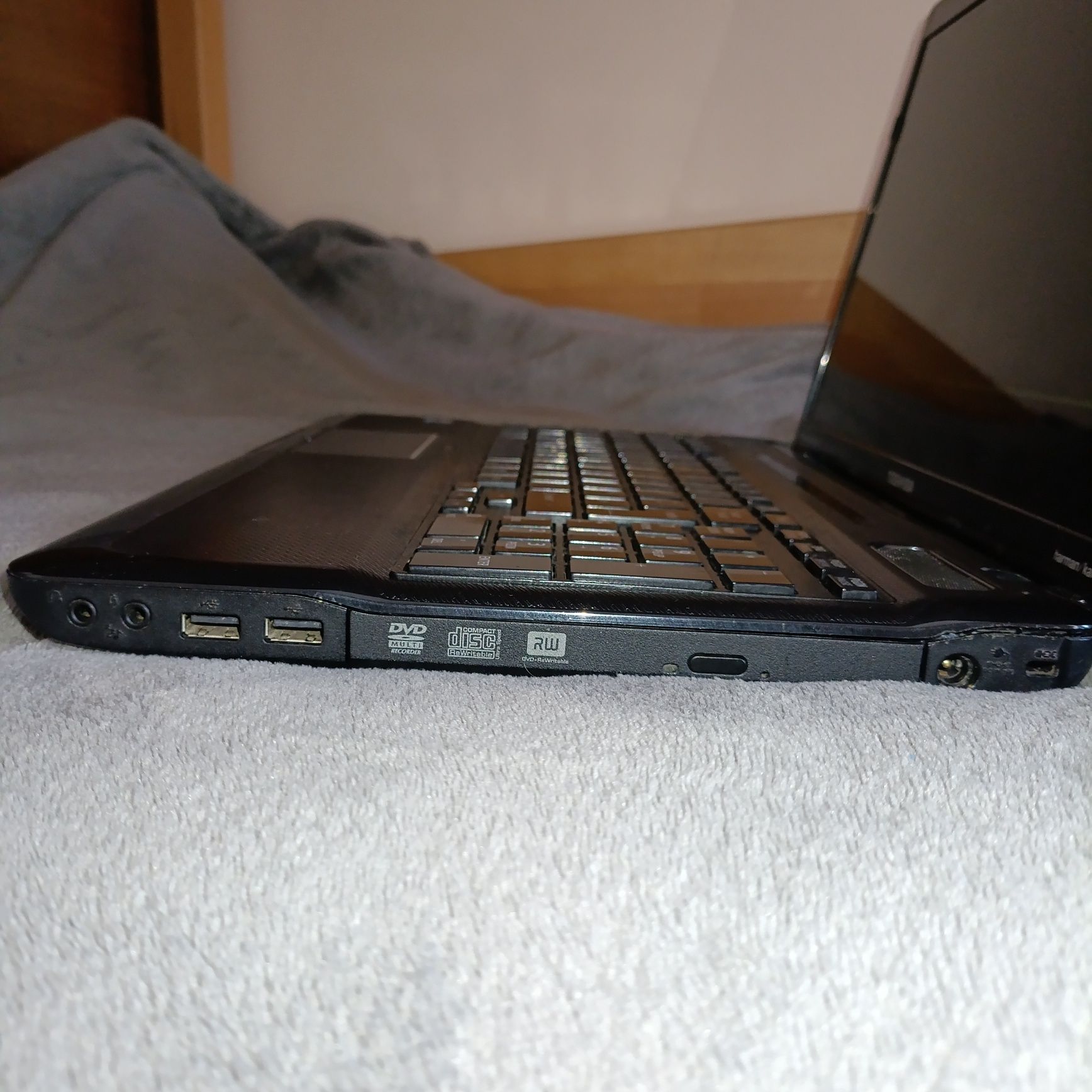 Ноутбук Toshiba Satellite a660 12e