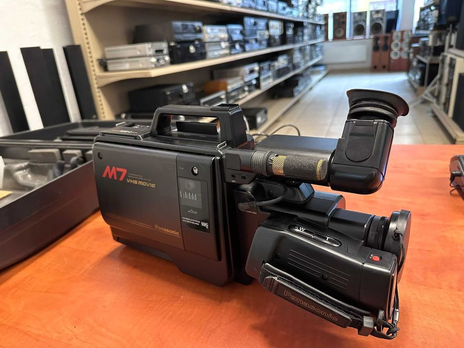 Kamera Panasonic M7