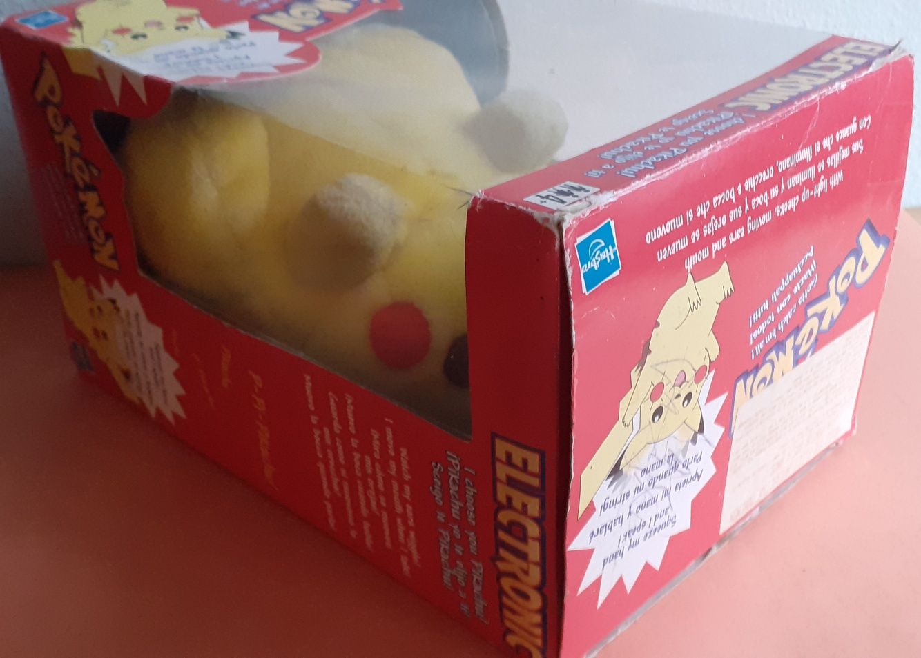 Brinquedo antigo. Electronic Pokémon. Picachu