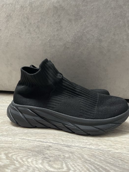 Легкие кроссовки высокие, макасины